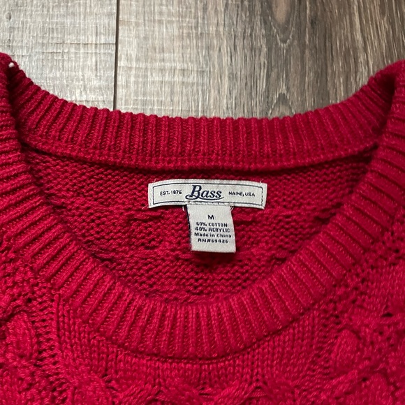 Bass sweater - Picture 3 of 3